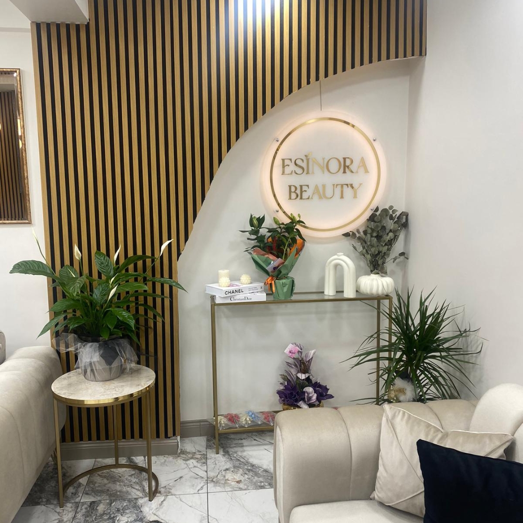 Esinora Beauty salon 1